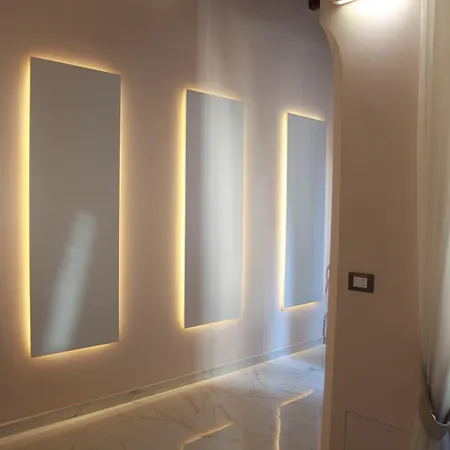 那佛纳尼斯客房酒店 住宿加早餐酒店