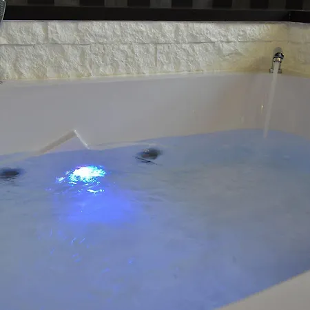 住宿加早餐酒店 那佛纳尼斯客房酒店