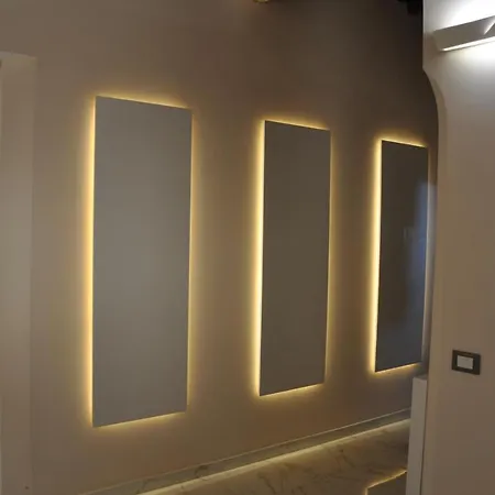 那佛纳尼斯客房酒店 住宿加早餐酒店