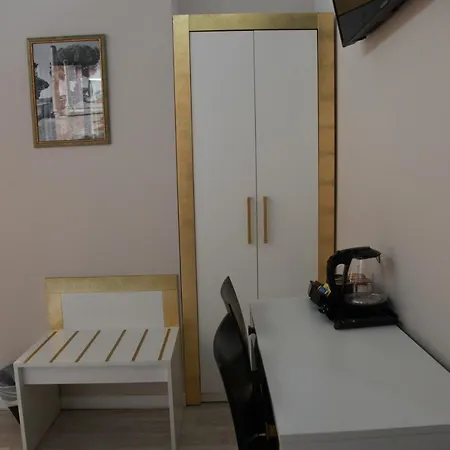 Navona Nice Bed & Breakfast Rome