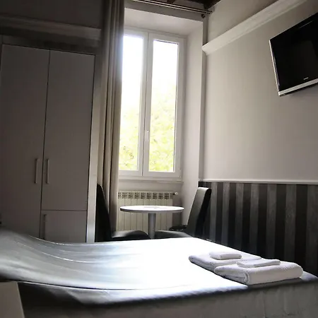 Navona Nice Bed & Breakfast